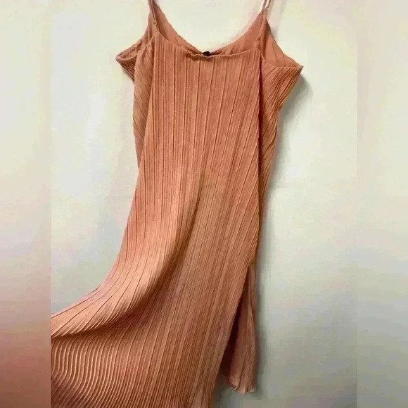 NWT Revolve Malia ribbed Midi Dress NBD Dress sz xs retails $198 - Picture 5 of 8